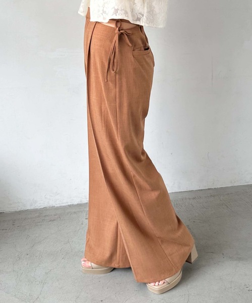 archives（アルシーヴ）の「サイドカットアウトスラックス（スラックス・レディース・オレンジ/ブラック/グレー・MEDIUM）」の5枚目の写真