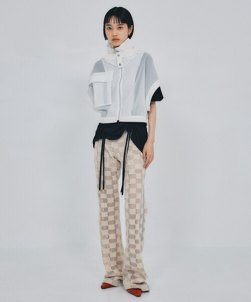 THINGS THAT MATTER(シングス ザット マター)の「【THINGS THAT MATTER/シングス ザット マター】《STUDIOUS別注》2WAY シースルークロップドブルゾン(ブルゾン・レディース・ホワイト/ブラック・FREE)」の11枚目の写真