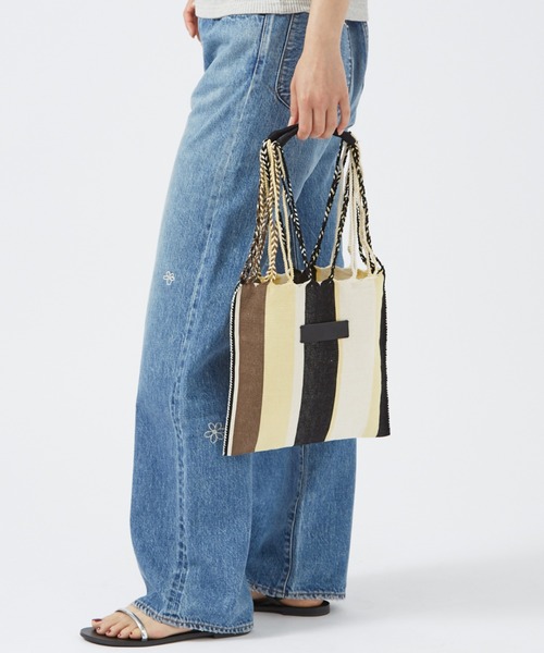 Moon Bird(ムーンバード)の「【MoonBird】ハンモックトート / S / 手織り / Hanmmock tote / ストライプ / チェック(ハンドバッグ・レディース・ブラック系その他/ベージュ系その他/ベージュ系その他2・S)」の2枚目の写真