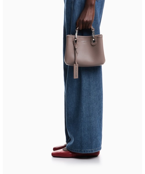 EMPORIO ARMANI(エンポリオアルマーニ)の「【エンポリオ アルマーニ】MyEA ミニバッグ ディアプリント(ハンドバッグ・レディース・ダークパープル/ボルドー/グレイッシュブルー/ベビーピンク/ベージュ/サンドベージュ・FREE)」の13枚目の写真