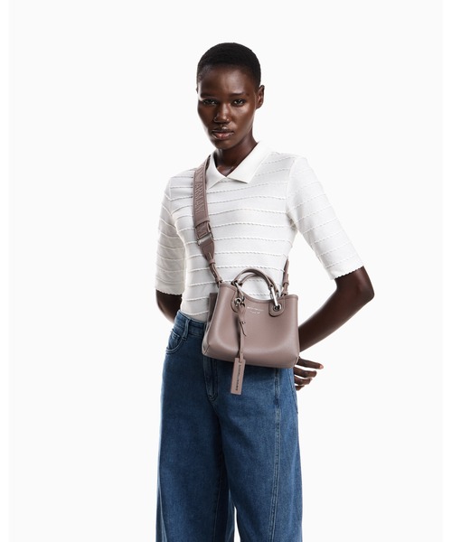 EMPORIO ARMANI(エンポリオアルマーニ)の「【エンポリオ アルマーニ】MyEA ミニバッグ ディアプリント(ハンドバッグ・レディース・ダークパープル/ボルドー/グレイッシュブルー/ベビーピンク/ベージュ/サンドベージュ・FREE)」の14枚目の写真