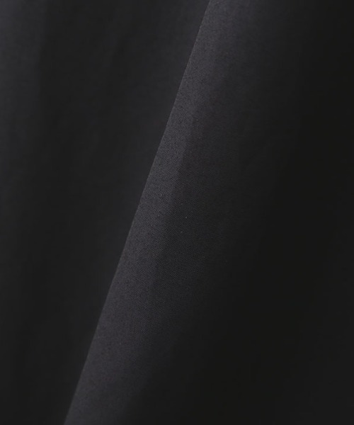 ETRE TOKYO（エトレトウキョウ）の「ナローストラップバルーンワンピース（ワンピース・レディース・ブラック/ブルー・S/M）」の11枚目の写真