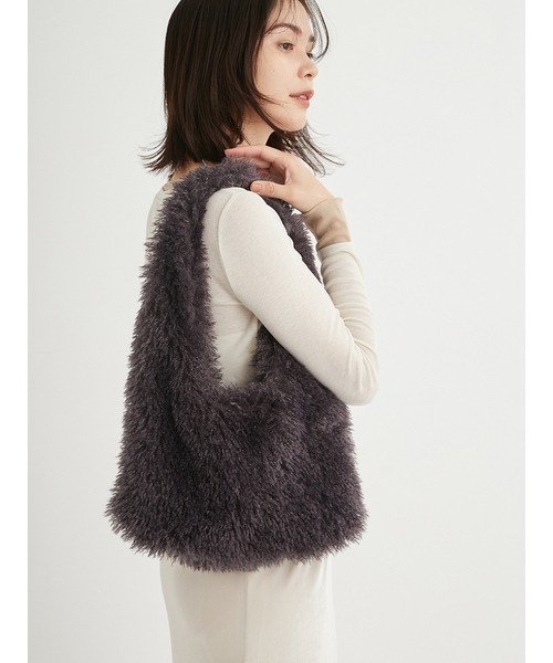 emmi（エミ）の「コンパクトファーバッグ（ショルダーバッグ・レディース・オフホワイト/チャコールグレー/イエロー・FREE）」の14枚目の写真