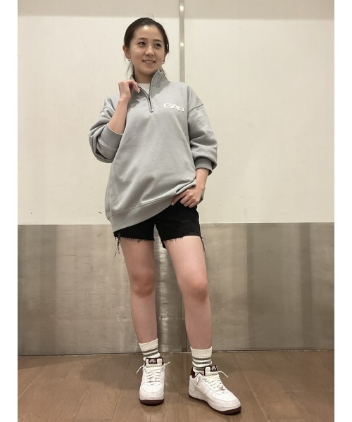 GAP（ギャップ）の「GAPロゴ ハーフジップアップ プルオーバー(ユニセックス)（スウェット・メンズ・ブラック系その他/ライトブラウン/ライトグレー/ホワイト系その他・XS/M/L/S/XL）」の15枚目の写真