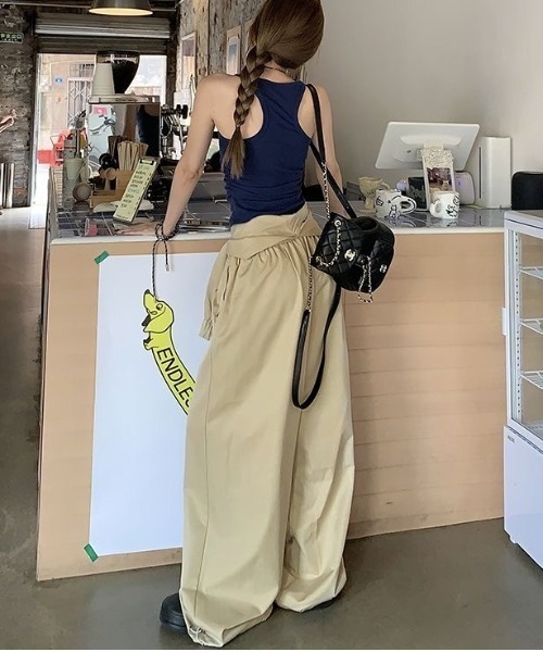 ☺︎︎︎︎さん専用 SHEENA（シーナ）の「【取外し可能】腰巻き風ワイドパラシュートパンツ