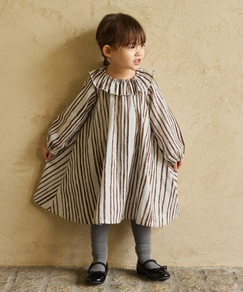 NAOMI ITO（ナオミイトウ）の「【NAOMI ITO（ナオミイトウ）】フリル襟ワンピース 80cm・90cm・100cm（ワンピース・キッズ・グレー/チャコールグレー・80ｃｍ/100cm/90cm）」の12枚目の写真