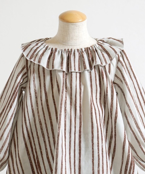 NAOMI ITO（ナオミイトウ）の「【NAOMI ITO（ナオミイトウ）】フリル襟ワンピース 80cm・90cm・100cm（ワンピース・キッズ・グレー/チャコールグレー・80ｃｍ/100cm/90cm）」の8枚目の写真