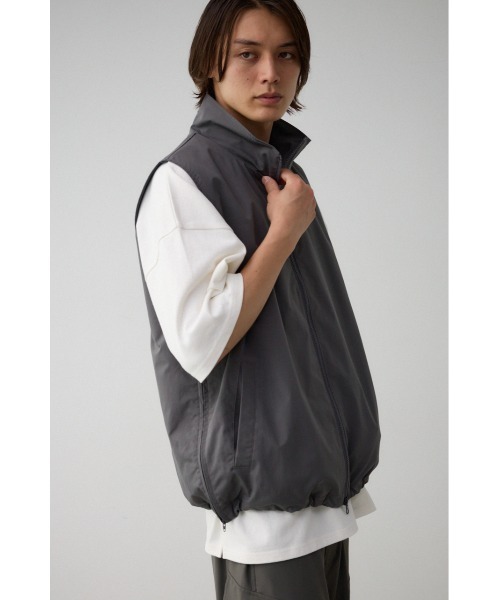 AZUL by moussy（アズールバイマウジー）の「サイドスリットスタンドカラ―ベスト（ベスト・メンズ・ブラック/ブラック系その他/グレー・FREE）」の14枚目の写真