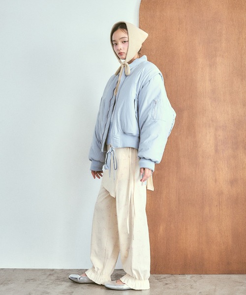 poiregnee(ポワニェ)の「2WAYボリュームリボンMA-1(MA-1・レディース・ライトブルー/オフホワイト・FREE)」の12枚目の写真