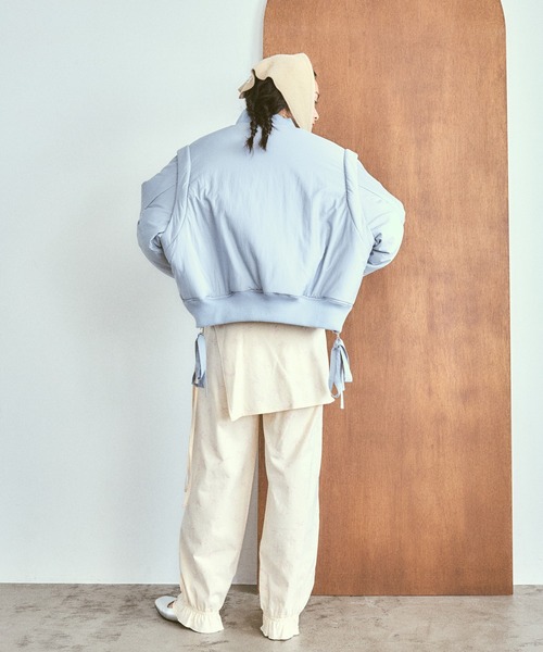 poiregnee(ポワニェ)の「2WAYボリュームリボンMA-1(MA-1・レディース・ライトブルー/オフホワイト・FREE)」の13枚目の写真