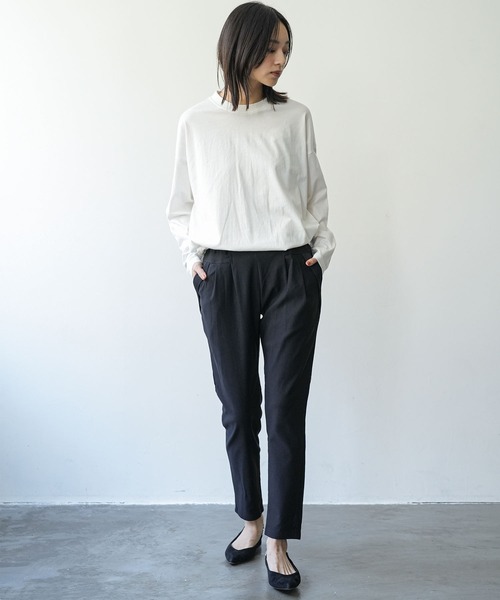 mili an deni(ミリアンデニ)の「裏起毛テーパードパンツ(チノパンツ・レディース・ネイビー/ベージュ/カーキ/ブラック・M)」の8枚目の写真