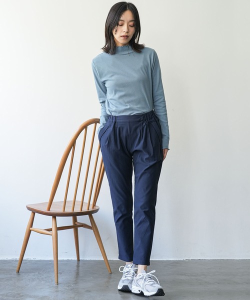 mili an deni(ミリアンデニ)の「裏起毛テーパードパンツ(チノパンツ・レディース・ネイビー/ベージュ/カーキ/ブラック・M)」の16枚目の写真