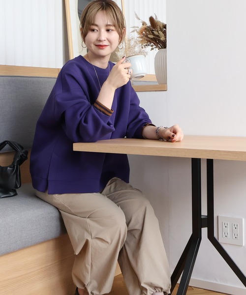 AMERICAN HOLIC(アメリカンホリック)の「サイドスリットポンチプルオーバー(スウェット・レディース・杢グレー/ブラック/ピンク/ブラウン/グリーン/パープル・M/L)」の14枚目の写真