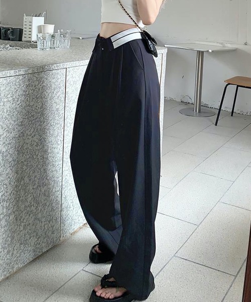 HALEY PESCA（ヘーリーペスカ）の「HALEY PESCA/ウエストデザイン　ストリートワイドパンツ（スラックス・レディース・ブラック/グレー・LARGE/MEDIUM/SMALL）」の5枚目の写真