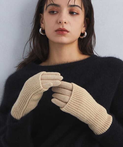 green label relaxing（グリーンレーベルリラクシング）の「アームウォーマー 3WAY グローブ / 手袋 -タッチパネル対応-（手袋・レディース・オフホワイト/ベージュ/ライトグレー/グレー/ライトブルー/ブラック・FREE）」の5枚目の写真