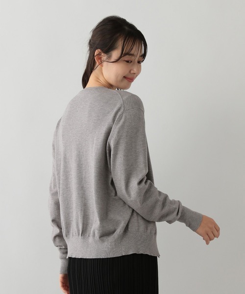 GLOBAL WORK Smile Seed Store（グローバルワーク スマイルシードストア）の「なめらかアソートボタンカーディガン/116038（カーディガン/ボレロ・レディース・杢グレー/アイボリー/ブラック・X-LARGE/SMALL/LARGE/MEDIUM）」の18枚目の写真