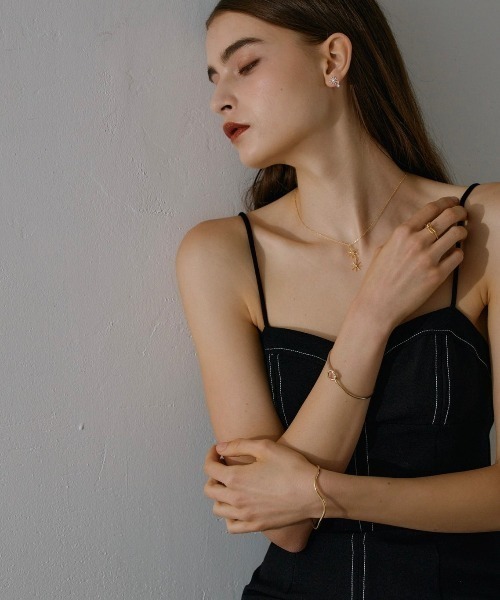 ciite'(シーテ)の「シャイニーノットブレス(バングル/リストバンド・レディース・シルバー/ゴールド・FREE)」の11枚目の写真