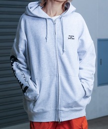今季パーカー　ダブルジップ ダブルジップアップ」に該当するパーカー（長袖）ファッション
