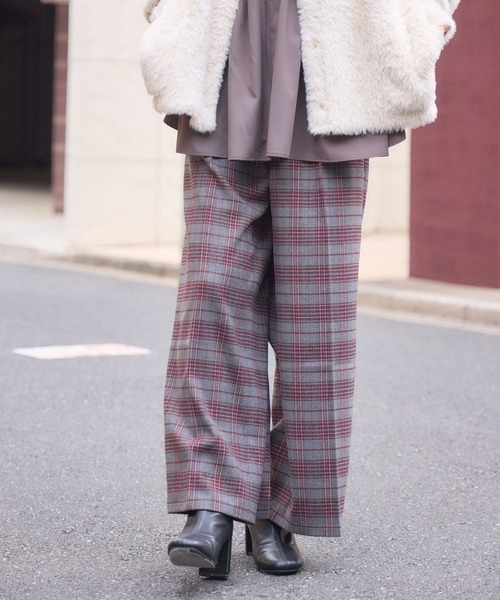 KATHARINE ROSS（キャサリンロス）の「【Pillini/ピリーニ】チェック起毛ストレッチワイドパンツ（その他パンツ・レディース・ブラック/ワイン・MEDIUM/LARGE）」の2枚目の写真