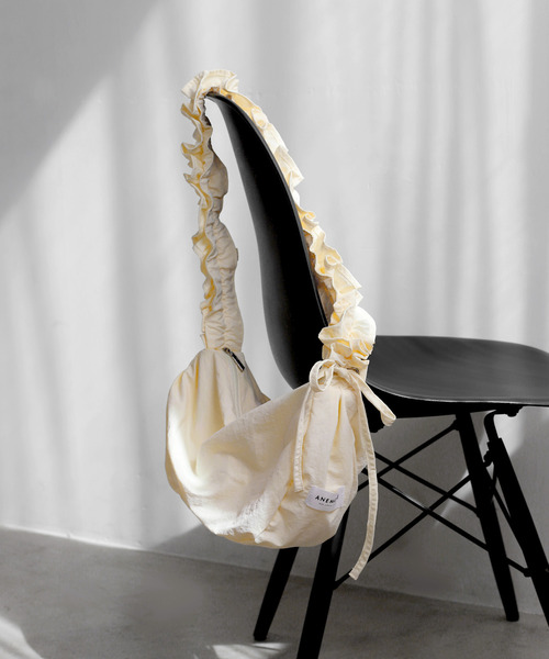 ANEMONE（アネモネ）の「フリルハンドルショルダーバッグ（ショルダー