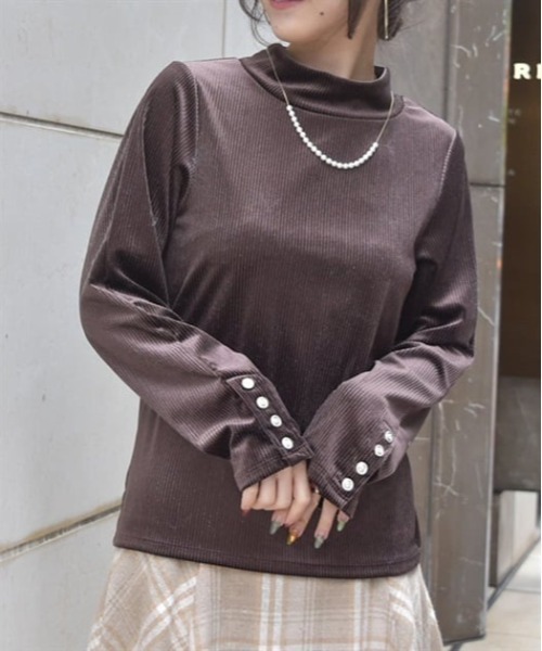 axes femme(アクシーズファム)の「袖連ボタンラメベロアリブプルオーバー(Tシャツ/カットソー・レディース・ダークブラウン/ネイビー/ワイン・FREE)」の1枚目の写真
