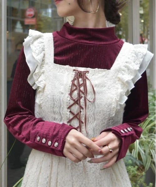 axes femme(アクシーズファム)の「袖連ボタンラメベロアリブプルオーバー(Tシャツ/カットソー・レディース・ダークブラウン/ネイビー/ワイン・FREE)」の3枚目の写真