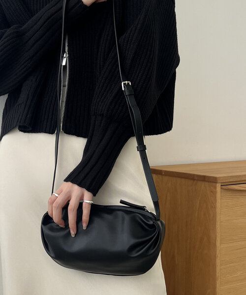 CAPRICIEUX LE'MAGE（カプリシューレマージュ）の「ギャザービーンズショルダーバッグ（ショルダーバッグ・レディース・アイボリー/ブラック/キャメル・FREE）」の13枚目の写真