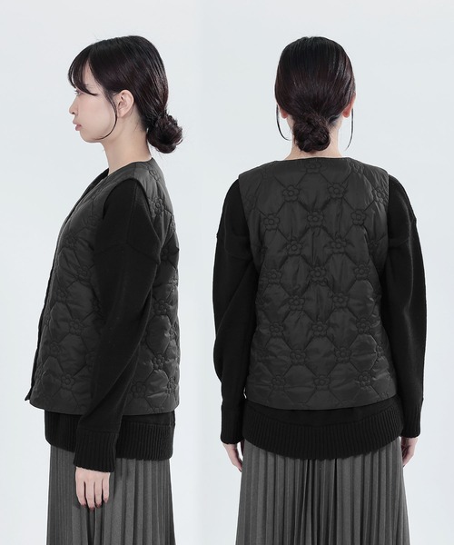 MARY QUANT新作 ディージーキルトウォームパデットベスオンライン限定品 MARY QUANT(マリークワント)の「デイジーキルトウォームパ