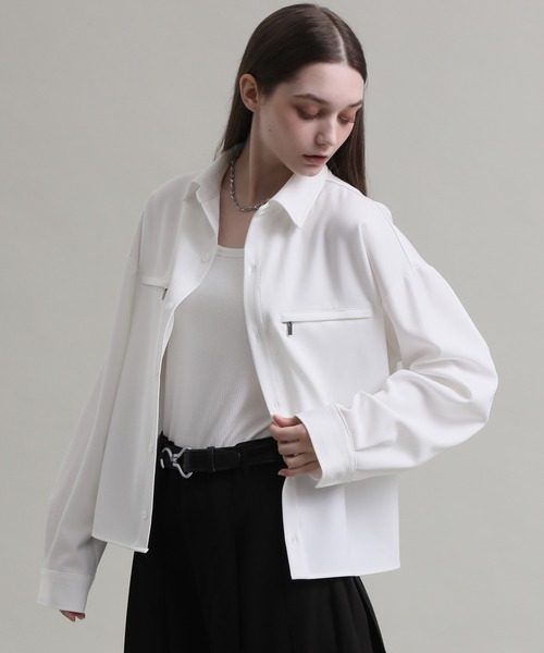 roku ビーズシャツジャケット ホワイト ELLUV（エルブ）の「【ELLUV/エルヴ】ドレープクロス ジップ