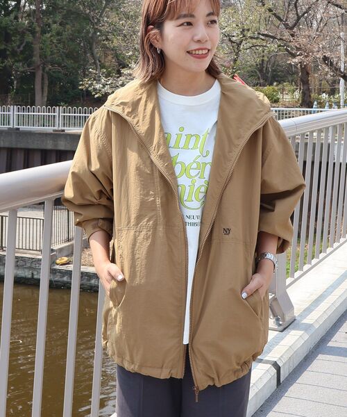 AMERICAN HOLIC（アメリカンホリック）の「撥水加工フィールドブルゾン（ナイロンジャケット・レディース・キャメル/ブラック・L/M）」の12枚目の写真