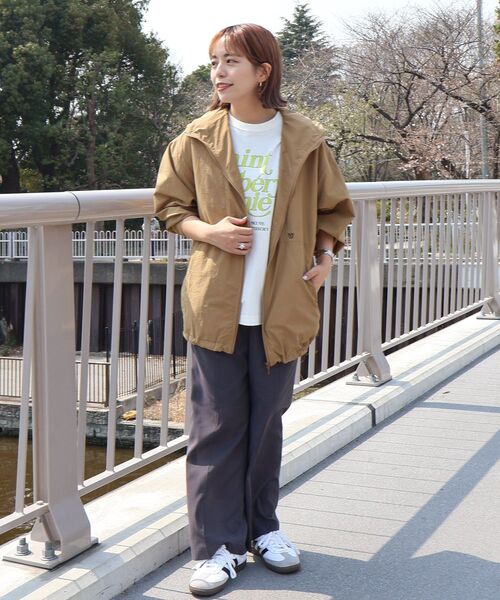 AMERICAN HOLIC（アメリカンホリック）の「撥水加工フィールドブルゾン（ナイロンジャケット・レディース・キャメル/ブラック・L/M）」の14枚目の写真