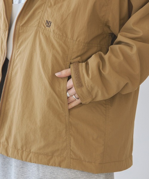 AMERICAN HOLIC（アメリカンホリック）の「撥水加工フィールドブルゾン（ナイロンジャケット・レディース・キャメル/ブラック・L/M）」の19枚目の写真