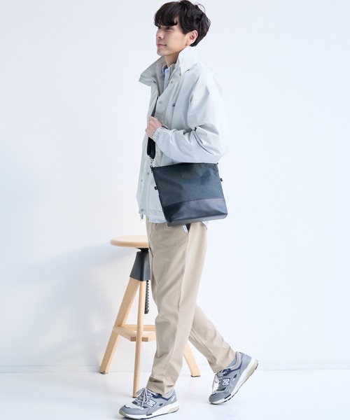 Arnold Palmer(アーノルドパーマー)の「メランジオックス パネル ショルダーバッグ(ショルダーバッグ・メンズ・グレー/チャコールグレー/ブラック・F)」の5枚目の写真