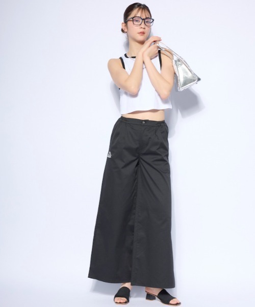 Kappa（カッパ）の「チノワイドパンツ（その他パンツ・レディース・オフホワイト/ブラック・SMALL/MEDIUM/LARGE）」の12枚目の写真