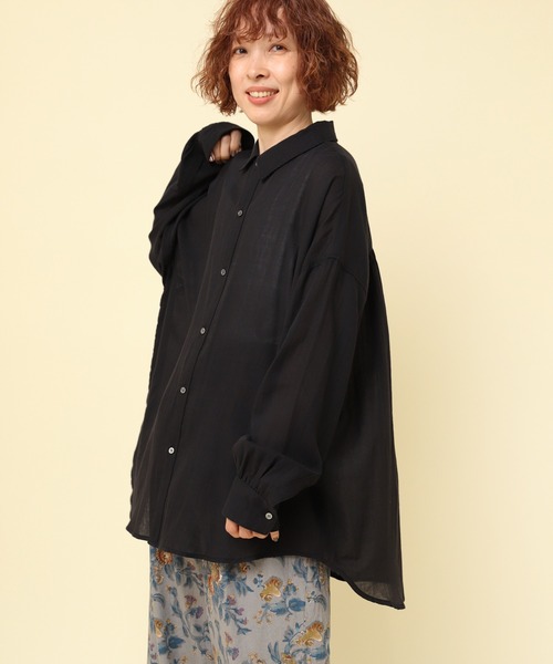 RNA-N（アールエヌエーエヌ）の「B2866 ２．２オンスギャザーシャツブラウス（シャツ/ブラウス・レディース・ライトインディゴブルー/ダークインディゴブルー/ブラック・FREE）」の4枚目の写真