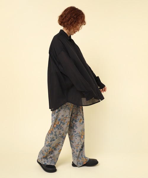 RNA-N（アールエヌエーエヌ）の「B2866 ２．２オンスギャザーシャツブラウス（シャツ/ブラウス・レディース・ライトインディゴブルー/ダークインディゴブルー/ブラック・FREE）」の12枚目の写真