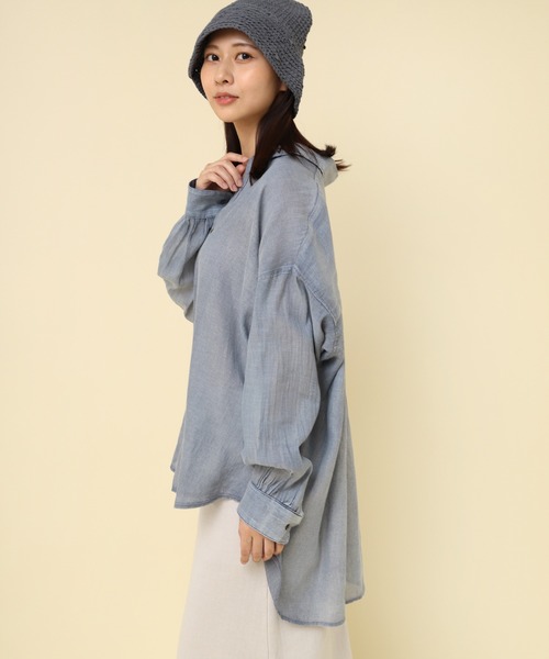 RNA-N（アールエヌエーエヌ）の「B2866 ２．２オンスギャザーシャツブラウス（シャツ/ブラウス・レディース・ライトインディゴブルー/ダークインディゴブルー/ブラック・FREE）」の7枚目の写真