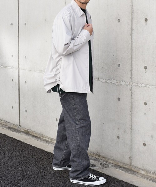 SHIPS any(シップス エニィ)の「SHIPS any:〈撥水加工〉DICROS スピンドル ジップ シャツ(セットアップ対応)◇(シャツ/ブラウス・メンズ・ナチュラル/ダークグレー/ブラック・LARGE/MEDIUM)」の5枚目の写真