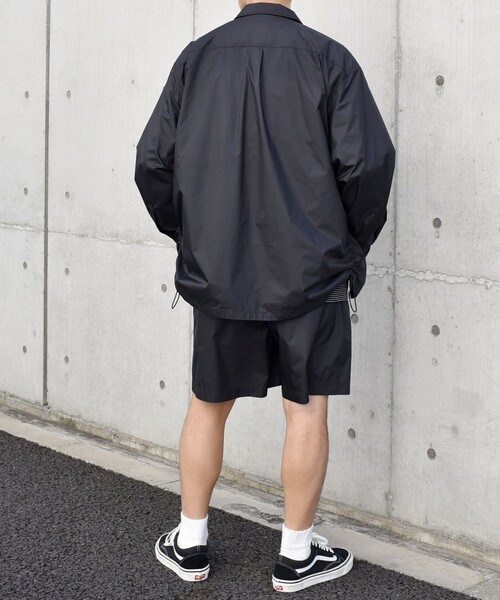 SHIPS any(シップス エニィ)の「SHIPS any:〈撥水加工〉DICROS スピンドル ジップ シャツ(セットアップ対応)◇(シャツ/ブラウス・メンズ・ナチュラル/ダークグレー/ブラック・LARGE/MEDIUM)」の17枚目の写真