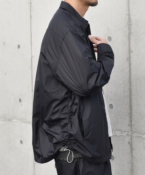 SHIPS any(シップス エニィ)の「SHIPS any:〈撥水加工〉DICROS スピンドル ジップ シャツ(セットアップ対応)◇(シャツ/ブラウス・メンズ・ナチュラル/ダークグレー/ブラック・LARGE/MEDIUM)」の20枚目の写真