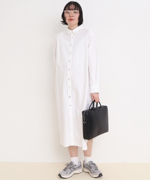 SALE【AMI】長袖シャツワンピース 40/1オックス 数字刺繍 長袖シャツワンピース（シャツワンピース