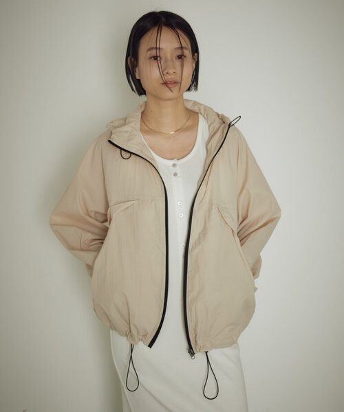 earthy（アーシー）の「マウンテンパーカー (ポケッタブル