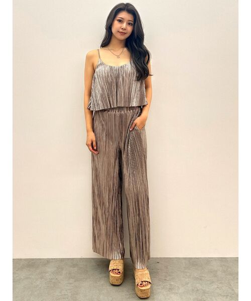 GYDA(ジェイダ)の「サテンプリーツキャミビスチェ【SETUP着用可】(キャミソール・レディース・ライトグレー/その他1/ベージュ/ブラック・FREE)」の6枚目の写真