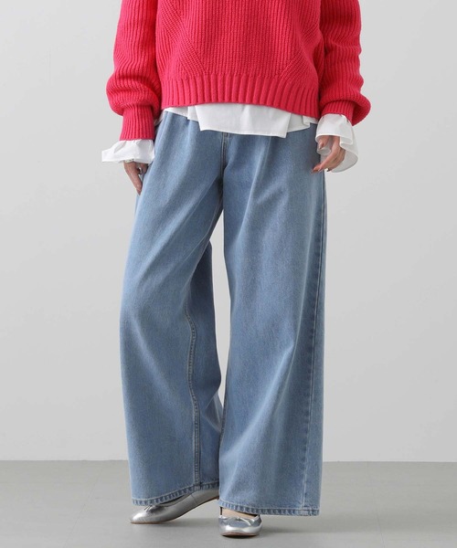 Gready Brilliant（グレディブリリアン）の「２タックワイドデニム（デニムパンツ・レディース・ブルー系/ピンク/オフホワイト・38）」の2枚目の写真