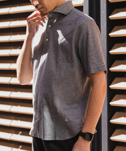 GUY ROVER(ギローバー)の「GUY ROVER (ギローバー) 別注 ジャージーカッタウェイポロシャツ(ポロシャツ・メンズ・ネイビー/ブラック/ブラウン/ホワイト×ホワイト/グレー・MEDIUM/SMALL/X-LARGE/LARGE)」の16枚目の写真