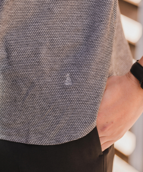 GUY ROVER(ギローバー)の「GUY ROVER (ギローバー) 別注 ジャージーカッタウェイポロシャツ(ポロシャツ・メンズ・ネイビー/ブラック/ブラウン/ホワイト×ホワイト/グレー・MEDIUM/SMALL/X-LARGE/LARGE)」の18枚目の写真