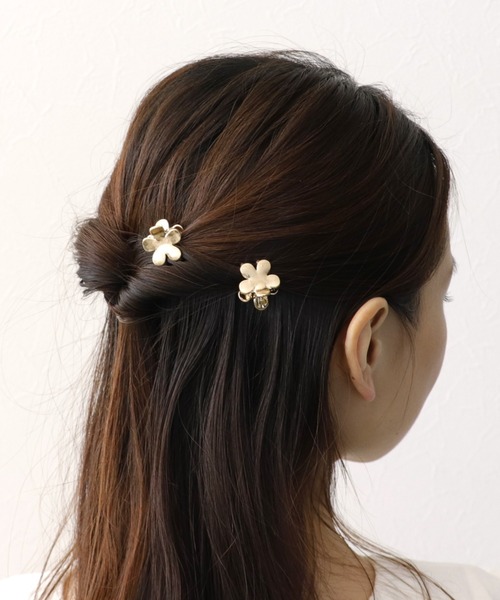 Three Four Time(スリーフォータイム)の「フラワーメタルミニクリップ 2個SET(バレッタ/ヘアクリップ・レディース・シルバー/ゴールド・FREE)」の9枚目の写真