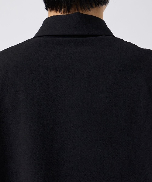 CITY TOKYO（シティトウキョウ）の「Multi-flex スキッパー長袖ポロシャツ（ポロシャツ・メンズ・ブラック/ダークブラウン・1/2）」の6枚目の写真