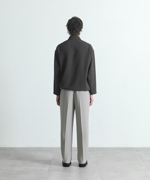 CITY TOKYO（シティトウキョウ）の「Multi-flex スキッパー長袖ポロシャツ（ポロシャツ・メンズ・ブラック/ダークブラウン・1/2）」の15枚目の写真