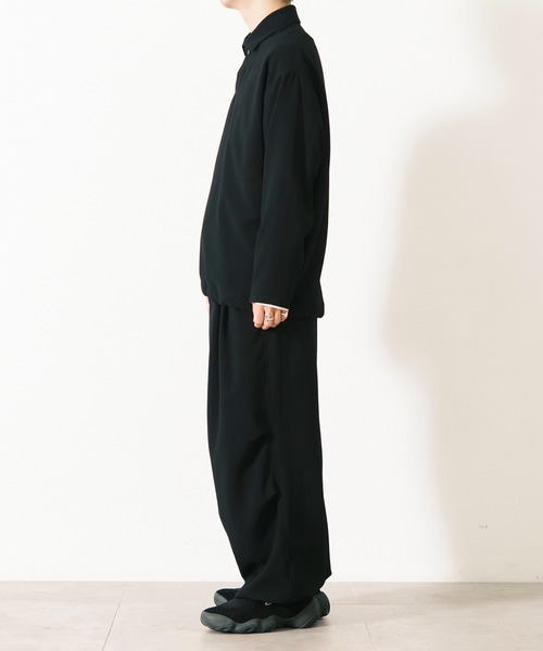 CITY TOKYO（シティトウキョウ）の「Multi-flex スキッパー長袖ポロシャツ（ポロシャツ・メンズ・ブラック/ダークブラウン・1/2）」の18枚目の写真